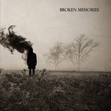 Broken Memories klein